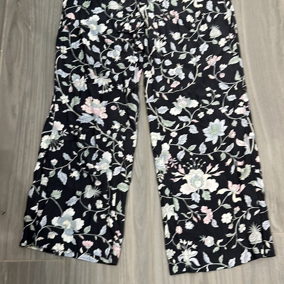 LOFT Pants - Picture 4 of 5